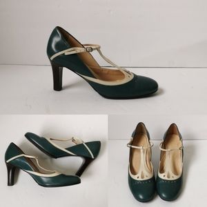 1950s style leather shoes
